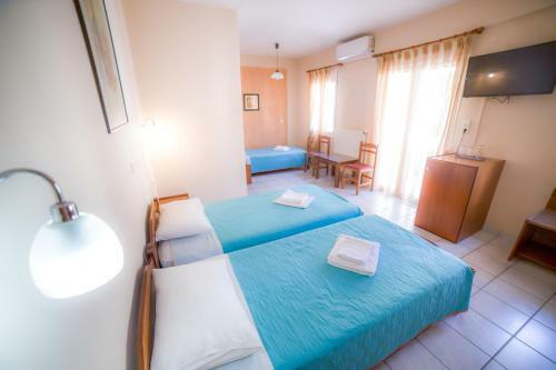 Hotel Tsironis Rooms