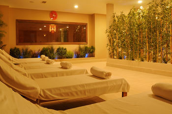 Erdoba Elegance Hotel & Convention Center