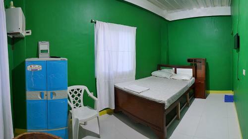 Ravara Natividad Pension House