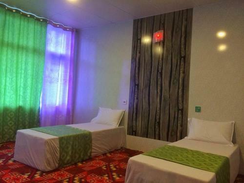 Hotel Blue Moon