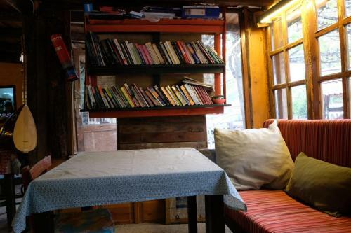 Hostal Simurg Evleri Olympos