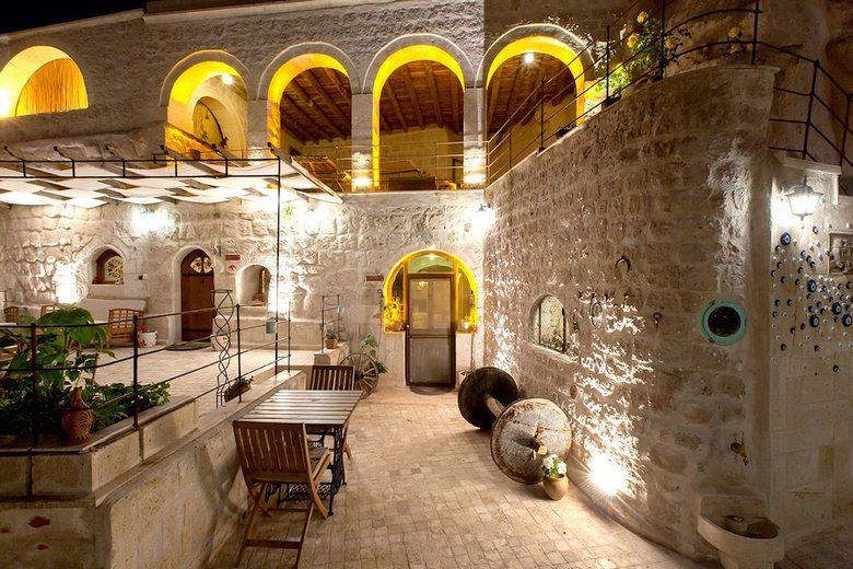 Oyku Evi Cave Hotel