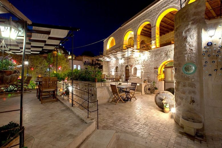 Oyku Evi Cave Hotel