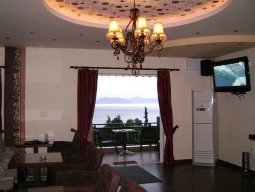 Aparthotel Pantheon Hotel & Suites