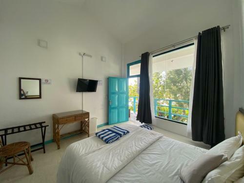 Hostal Coral Heaven Sunset View And Spa