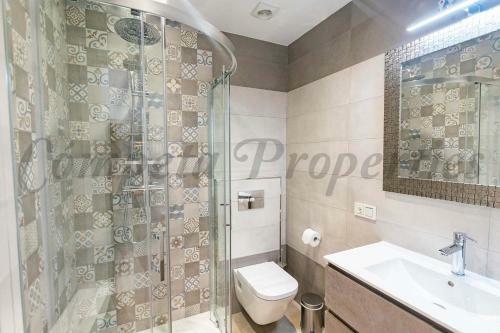 Modern Apartment In C�mpeta
