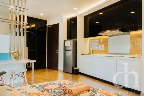 Apartamento Symphony Tower -simfo 19- Big Balcony, Free Wifi, Parking,