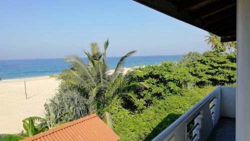 Villa Chenda Beach House