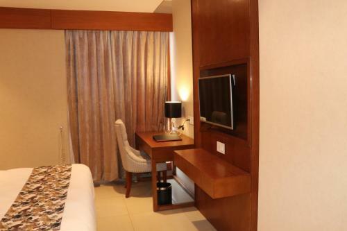 Hotel Sk Lords Eco Inn Ahmedabad