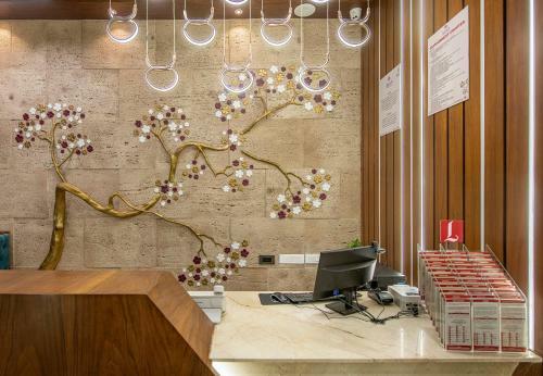 Hotel Sk Lords Eco Inn Ahmedabad