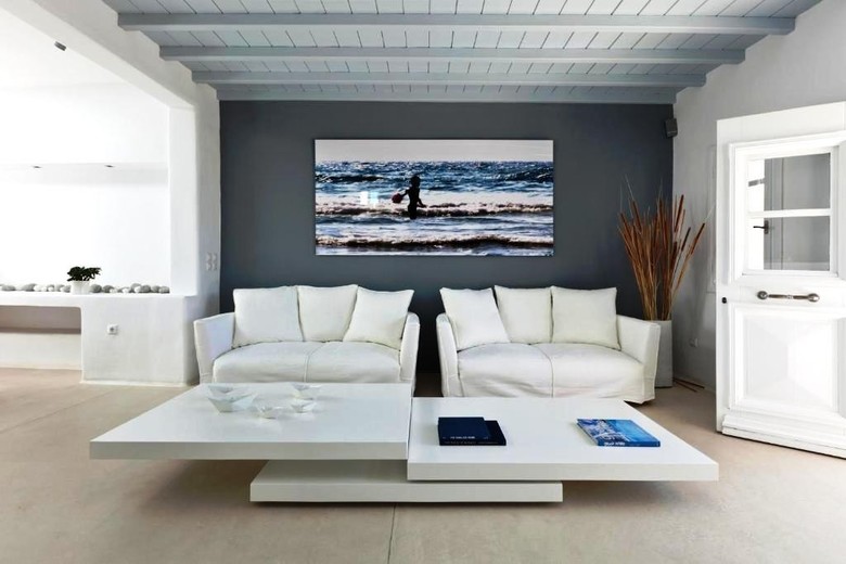 En Lefko Prive Suites Hotel