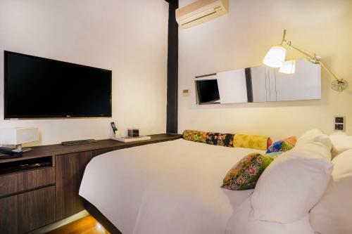 The Daulat By Hotel Calmo