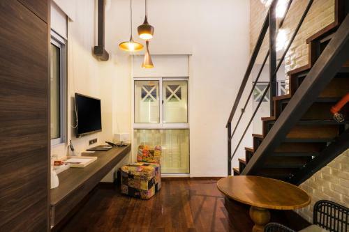 The Daulat By Hotel Calmo