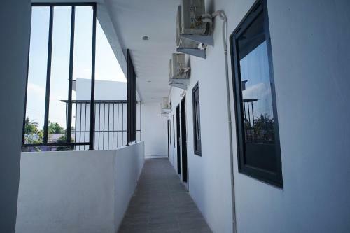 Hotel Reddoorz At Sani Guest House