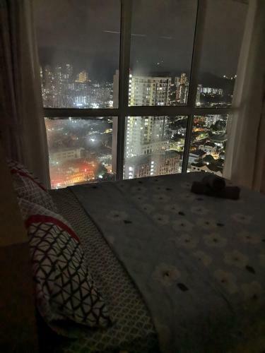 Apartamento Strait Garden Suites X Ace Pro @ George Town