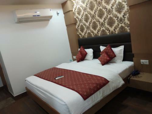 Hotel Pride Inn