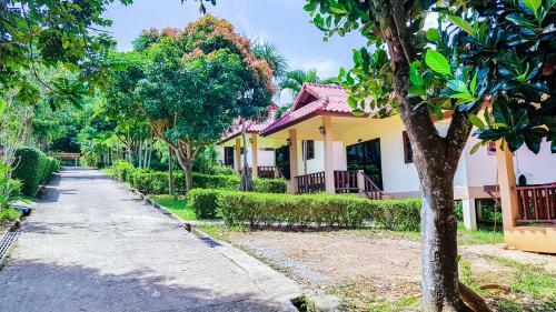 Hostal Aiyara House