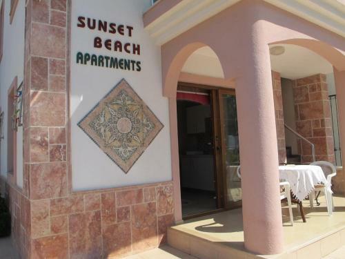 Sunset Beach Apartments