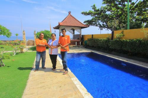 Ocean Beachfront Villa Dini