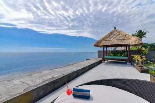 Villa Emerald