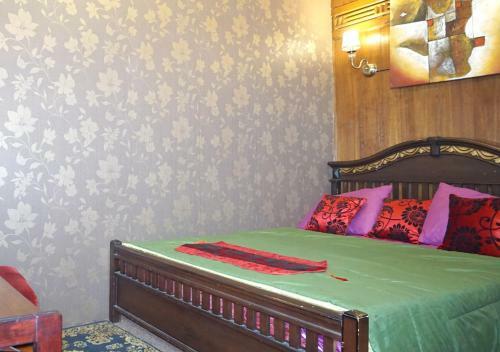 Badjoeri Ethnic Wooden Homestay