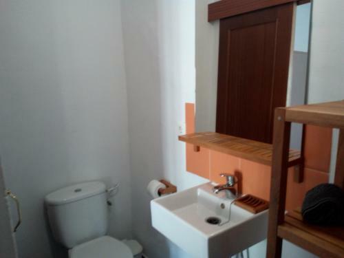 Hostal Vivienda Tur�stica Templo Romano