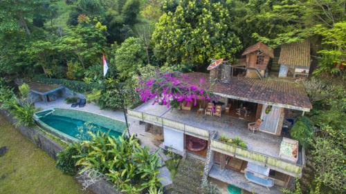 Rumah Lereng Bandung