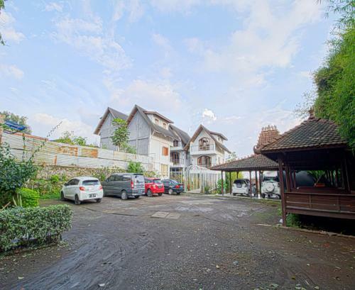 Hotel Kupu Kupu Lembang