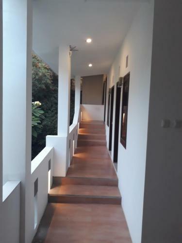 Bed & Breakfast Rumah 23 Terusan Cigadung