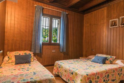 Agroturismo Casa Rural "all�n Frente"