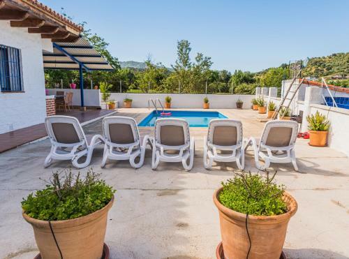 Agroturismo Casa Rural "all�n Frente"