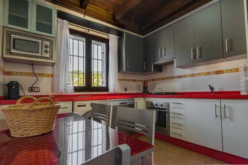 Agroturismo Casa Rural "all�n Frente"