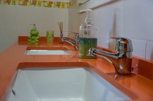 Agroturismo Casa Rural "all�n Frente"