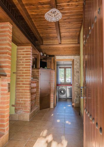 Agroturismo Casa Rural "all�n Frente"