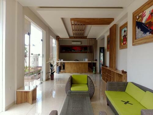 Oyo 90102 Edotel Hotel By Dbest Hospitality
