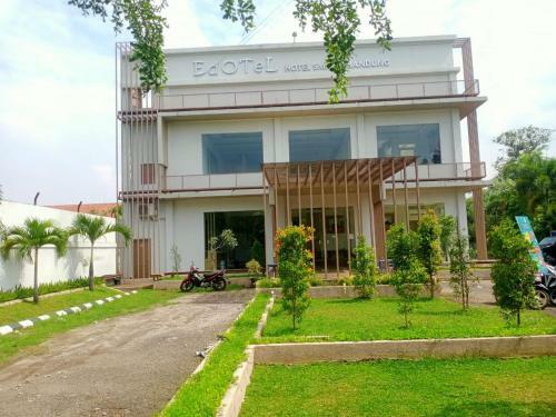 Oyo 90102 Edotel Hotel By Dbest Hospitality