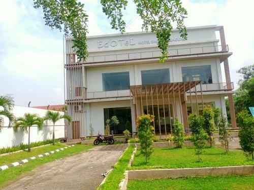 Oyo 90102 Edotel Hotel By Dbest Hospitality