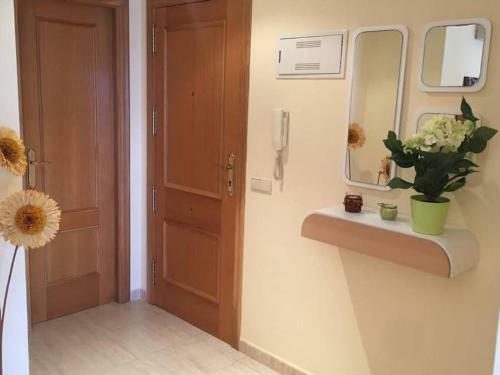.apartamento 1a Linea de Playa + Piscina + Parking Daimus