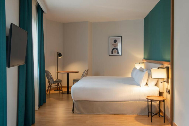 Hotel Elche Centro, Affiliated By Melia