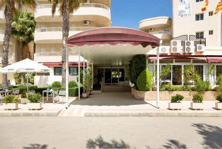 Apartamentos Palmera Beach