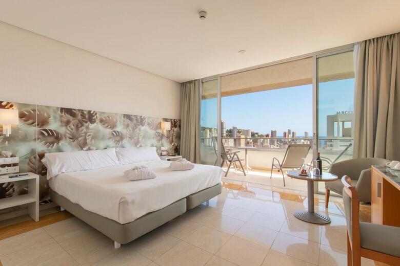 Hotel Bcl Levante Club & Spa - Only Adults Recomended