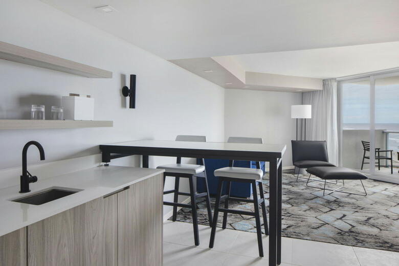 Renaissance Daytona Beach Oceanfront Hotel