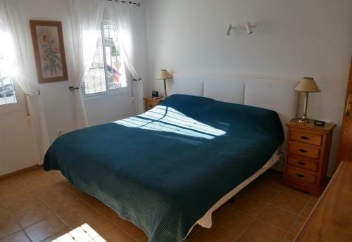 Villa Mariposa Large 2 Bedroom Lake Views