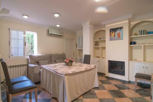 Tuguest Villas Blancas