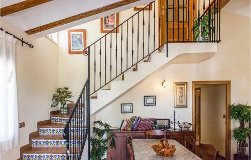 Beautiful Home In Cullera With 7 Bedrooms