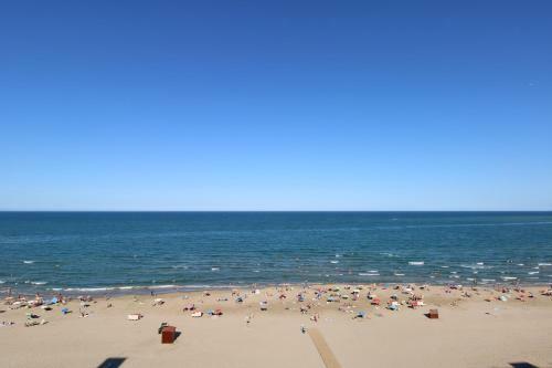 Apartamento Caba�al