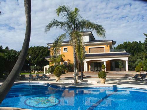 Villa Santa Maria