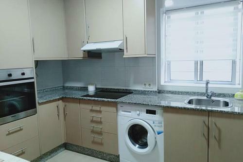Apartamento Esteiro -parking-wifi-piso 1