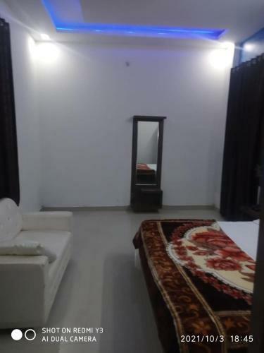 Oyo 83300 Hotel City Palace