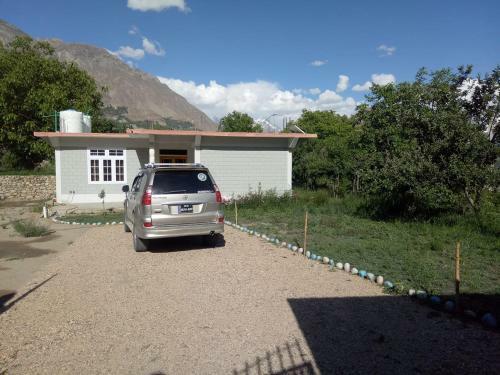 Hotel Hunza Regency Inn